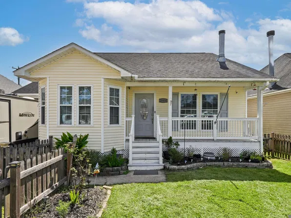 25430 Homestead Dr, Denham Springs, LA 70726