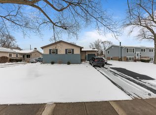 9012 W 92nd St, Hickory Hills, IL