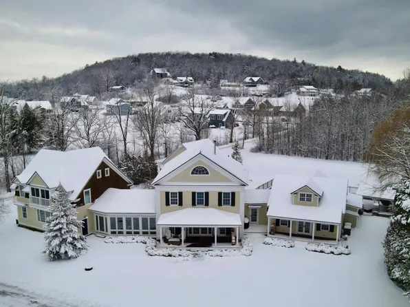 64 Waterview Road, Colchester, VT 05446