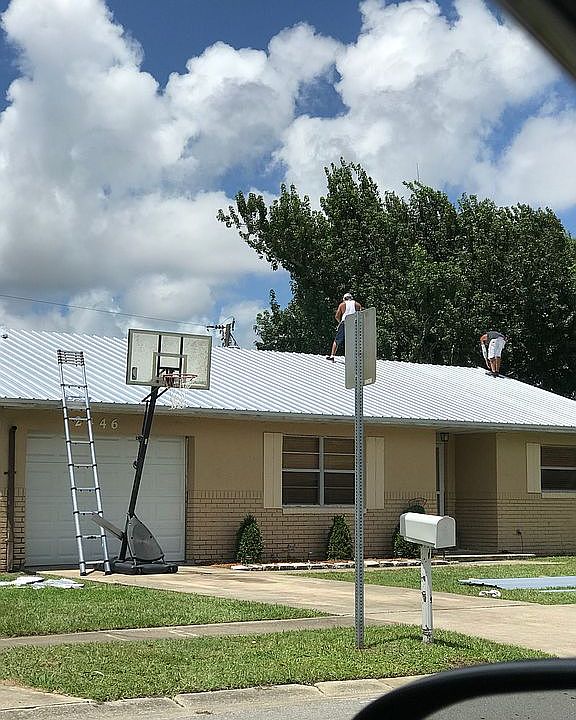 2nd image of 2446 Dianne Dr