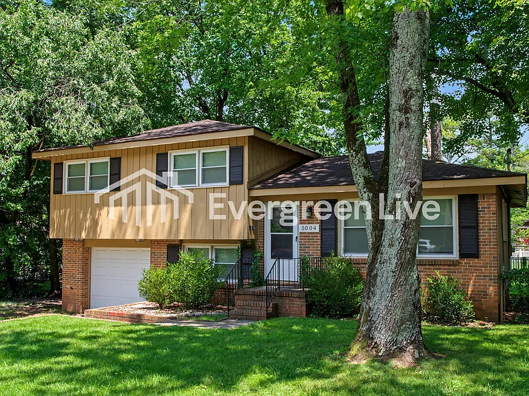 5004 Rolling Hills Dr NW — Photo 1