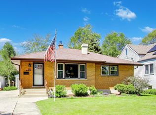 210 N 2nd Ave, Villa Park, IL 60181