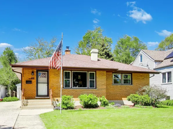 210 N 2nd Ave, Villa Park, IL 60181