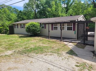 2440 N Mount Gilead Rd, Bloomington, IN 47408