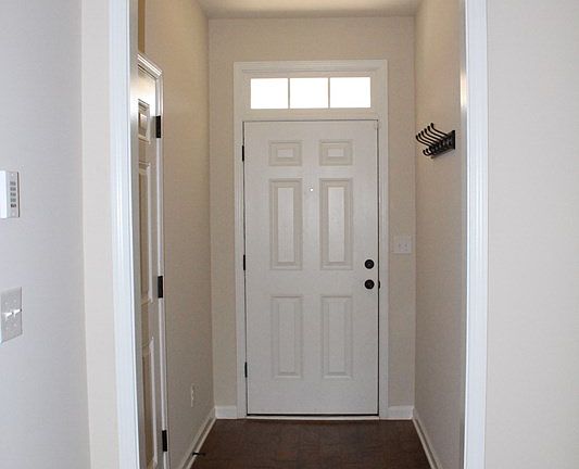 2nd image of 883 Westlawn Dr