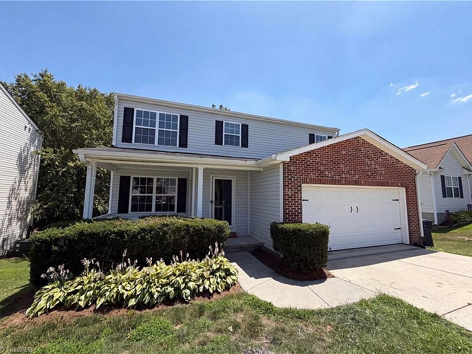 1st image of 207 Calla Lilly Ln