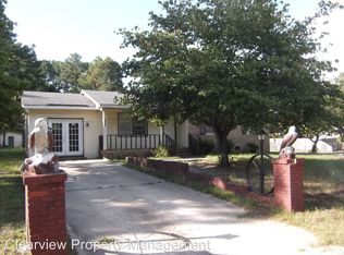 6308 Waldos Beach Rd, Fayetteville, NC 28306