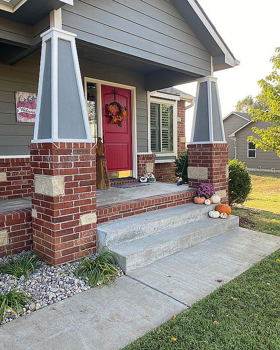 1st image of 4308 Niblick Dr