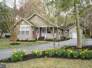14 Woods Cir, Ocean View, DE 19970