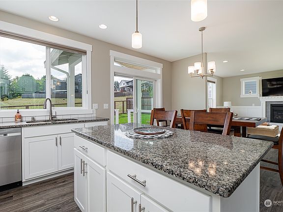 5th image of 6216 N Beulah Avenue