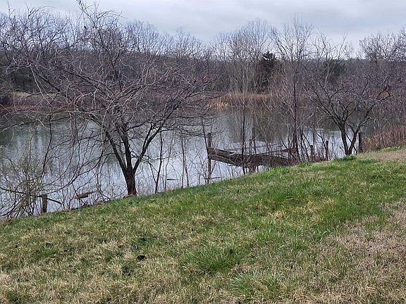 2nd image of 939 E 1264th Rd