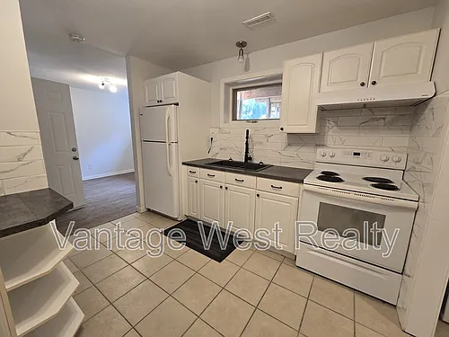 315B Hardie Rd Photo 1