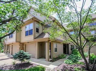 1653 Coburn Dr, Ann Arbor, MI 48108