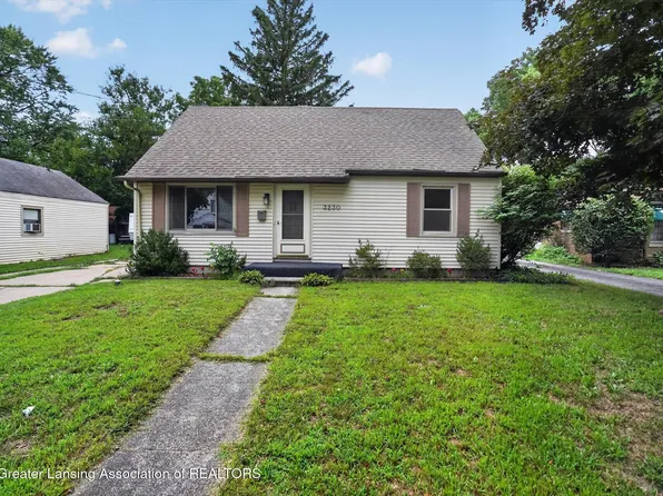3230 Stabler St, Lansing, MI 48910