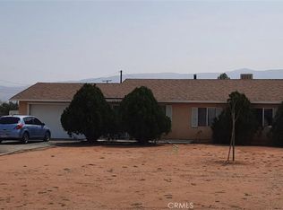 10625 Tecopa Ct, Apple Valley, CA 92308