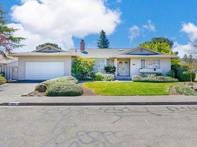 8891 Oakmont Drive, Santa Rosa, CA, 95409
