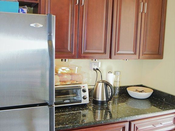 5th image of 6710 108th St APT 4a