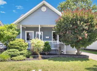 1548 Aubin Rd, Windsor, ON N8Y 4G2