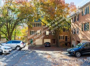 1200A N Wayne St, Arlington, VA 22201
