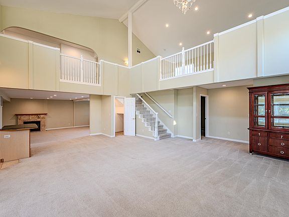 3rd image of 767 Calero Ave