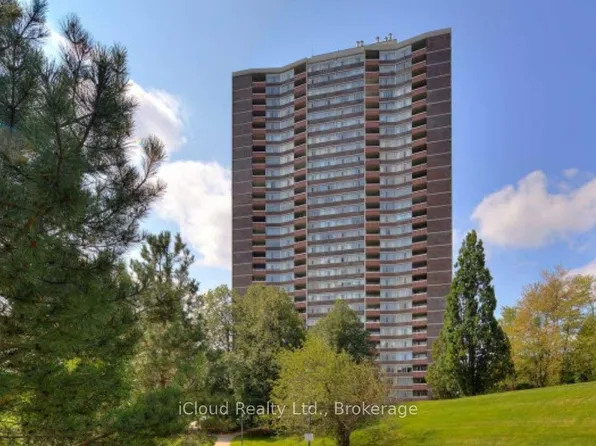 3100 Kirwin Ave N #306, Mississauga, ON L5A 3S6