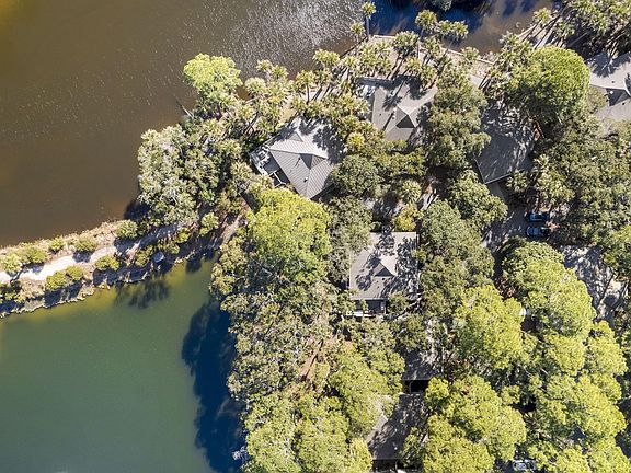 4th image of 1009 Thrasher Ct