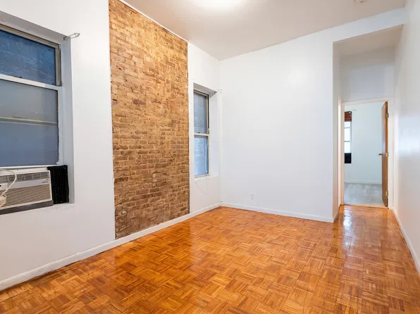 375 Fifth Avenue image 1 of 5