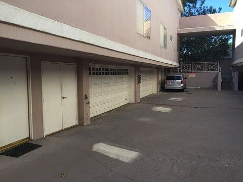 2nd image of 5923 Etiwanda Ave Unit 103