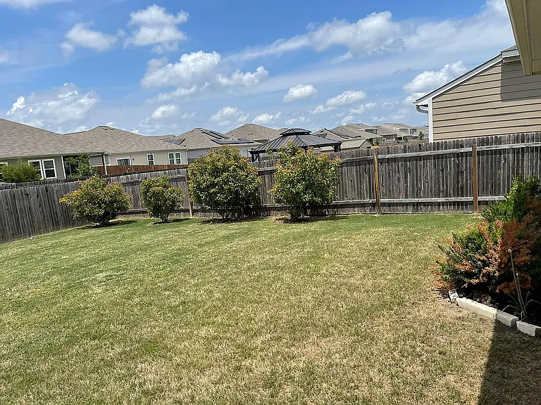 13908 Sherri Berry Way — Photo 4