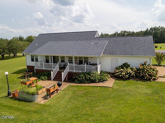 4th image of 200 Kerr Farms Ln