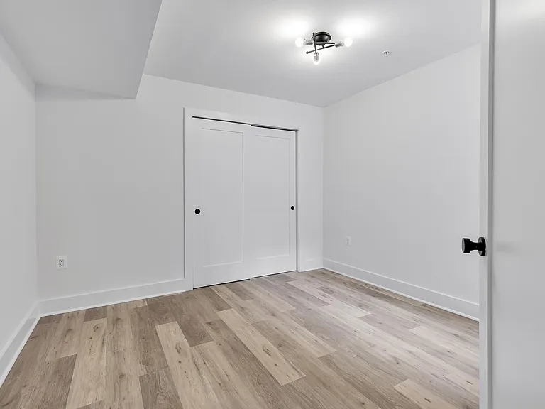 1118 Lamont St NW #1 — Photo 12