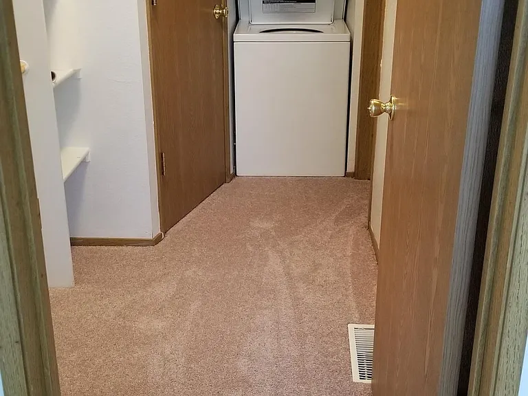 1481 Selmi Dr — Photo 4