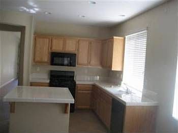 3rd image of 3200 Claudine Ct
