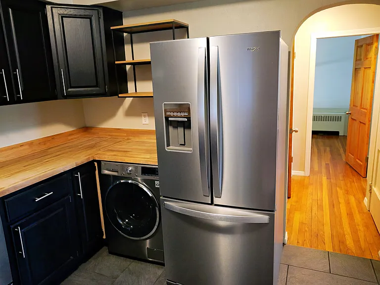 1026 Springfield St #1 — Photo 8