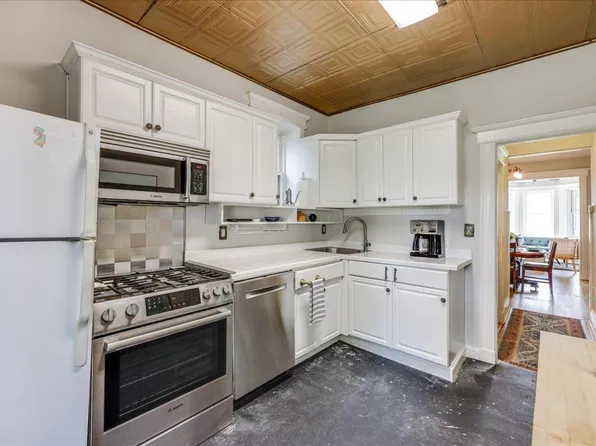 530 Liberty Avenue image 11 of 33