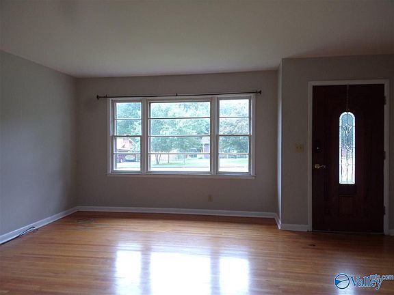 3rd image of 6304 Davies Ave NW