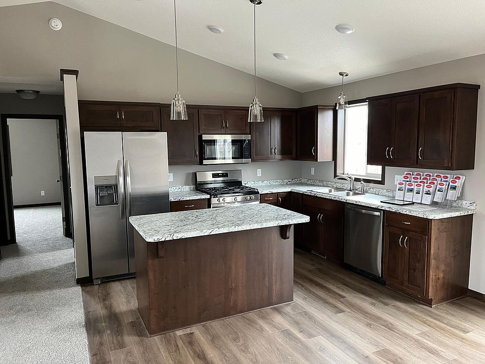 2nd image of 22836 Silver Ave