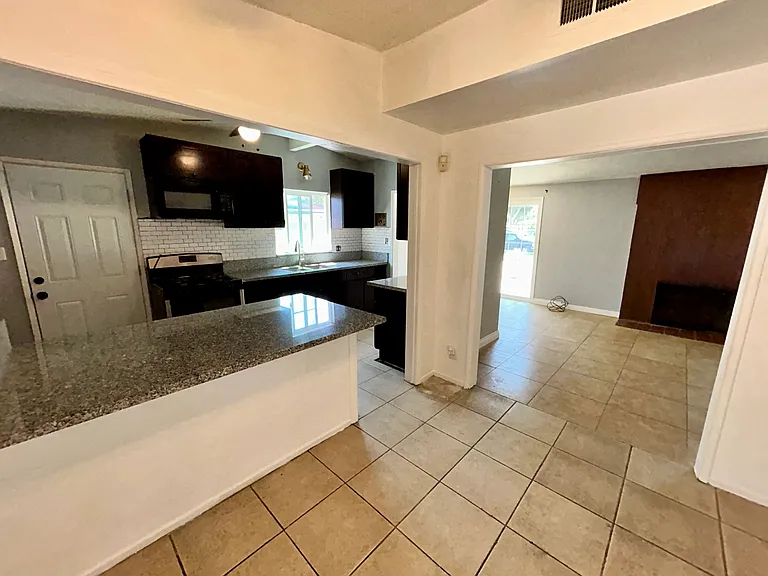 8198 Helena Ave — Photo 6