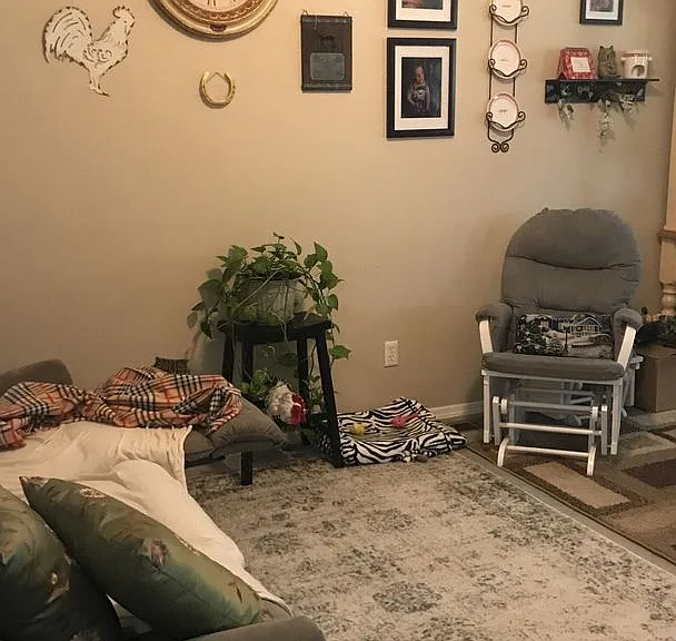 105 Alberta Ct — Photo 10