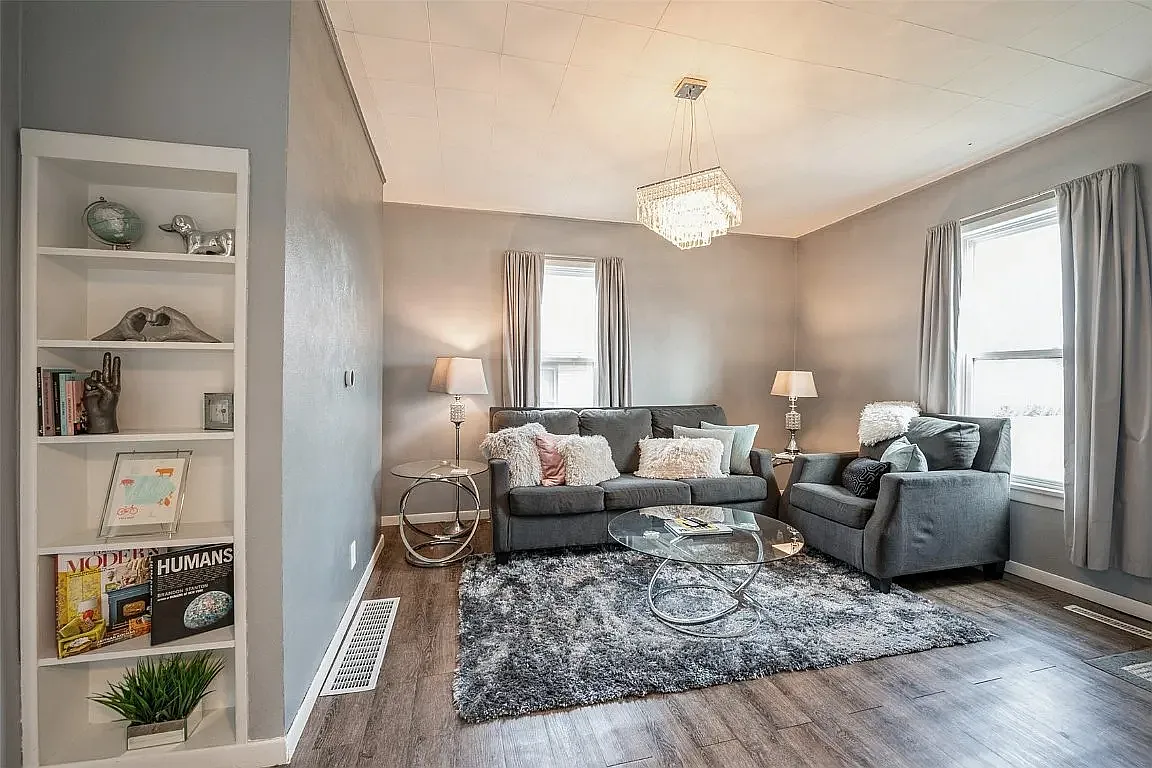 1 bed, 598 sqft, $1,600 — Photo 3