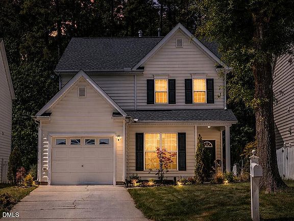 2nd image of 1428 Copper Creek Dr