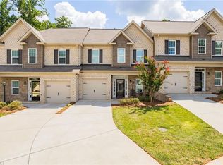 18 Pisgah Forest Cir, Greensboro, NC 27455