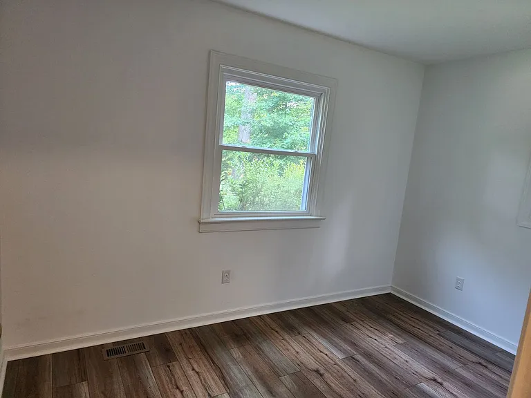 1407 Dispatch Rd — Photo 10