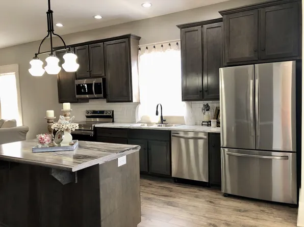 203 Damascus St, Hartsville, TN 37074