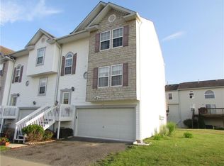 100 Pine Valley Dr, Imperial, PA 15126