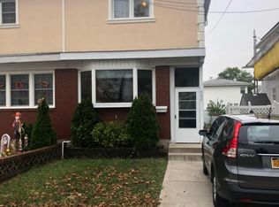 303 Milton Ave, Staten Island, NY 10306