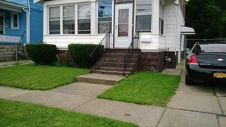 2nd image of 47 Leroy Ave