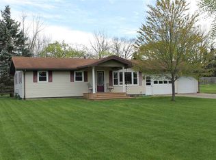 19153 Sandy Dr, Goshen, IN 46528