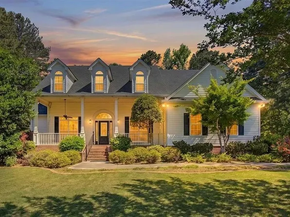 58 Legend Dr, Villa Rica, GA 30180