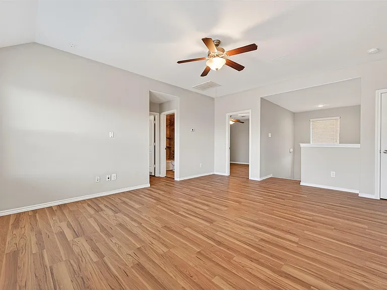 1326 Seagler Pond Ln — Photo 38